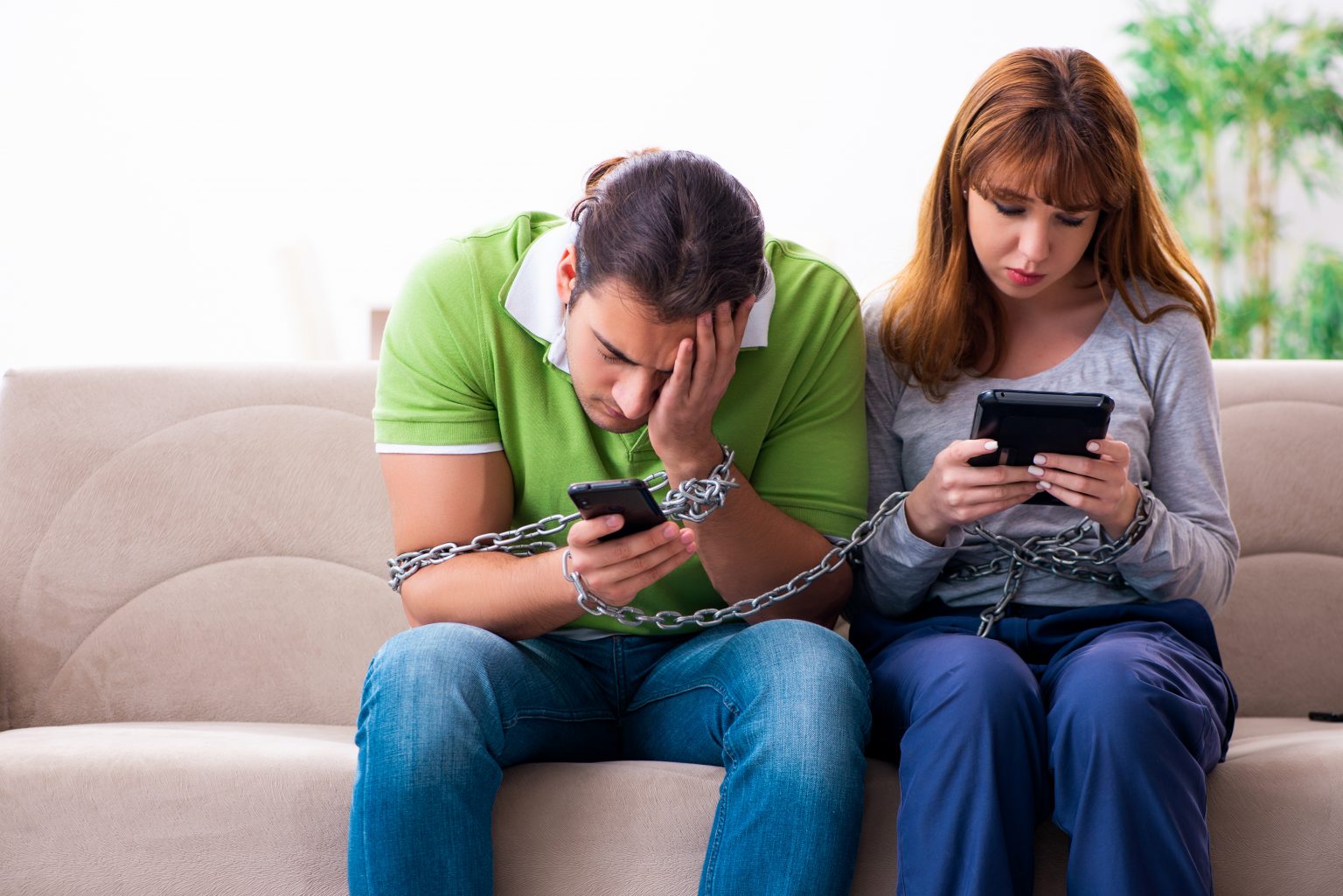 What Are The Symptoms Of Phone Addiction? | Mobile Shark Blog