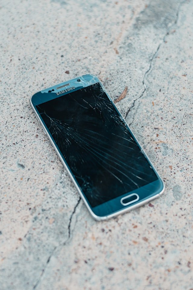 cracked phone screen