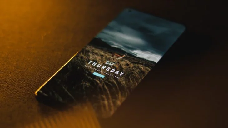 OnePlus 8 Pro home screen